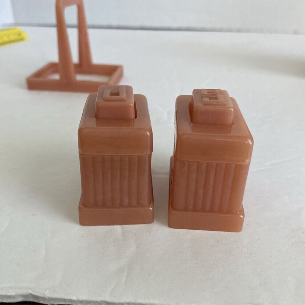 Vintage Art Deco Carvanite 3 Pc Salt Pepper Shaker Set Dusty Rose Box - Picture 7 of 16